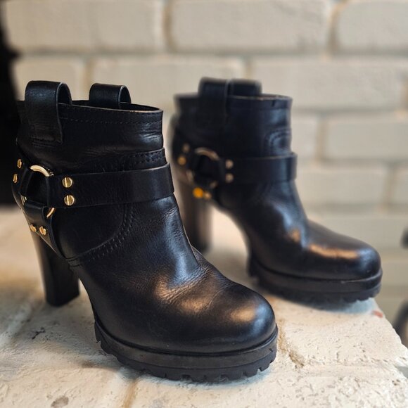 Tory Burch Rina Booties - Picture 1 of 8